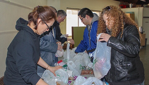 Angels-of-Mercy-volunteers